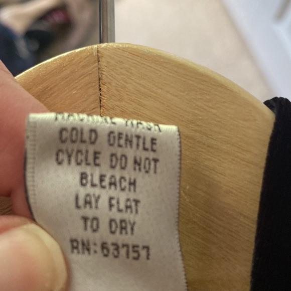 Hasting and Smith short sleeve velvet like turtleneck. - Picture 4 of 6